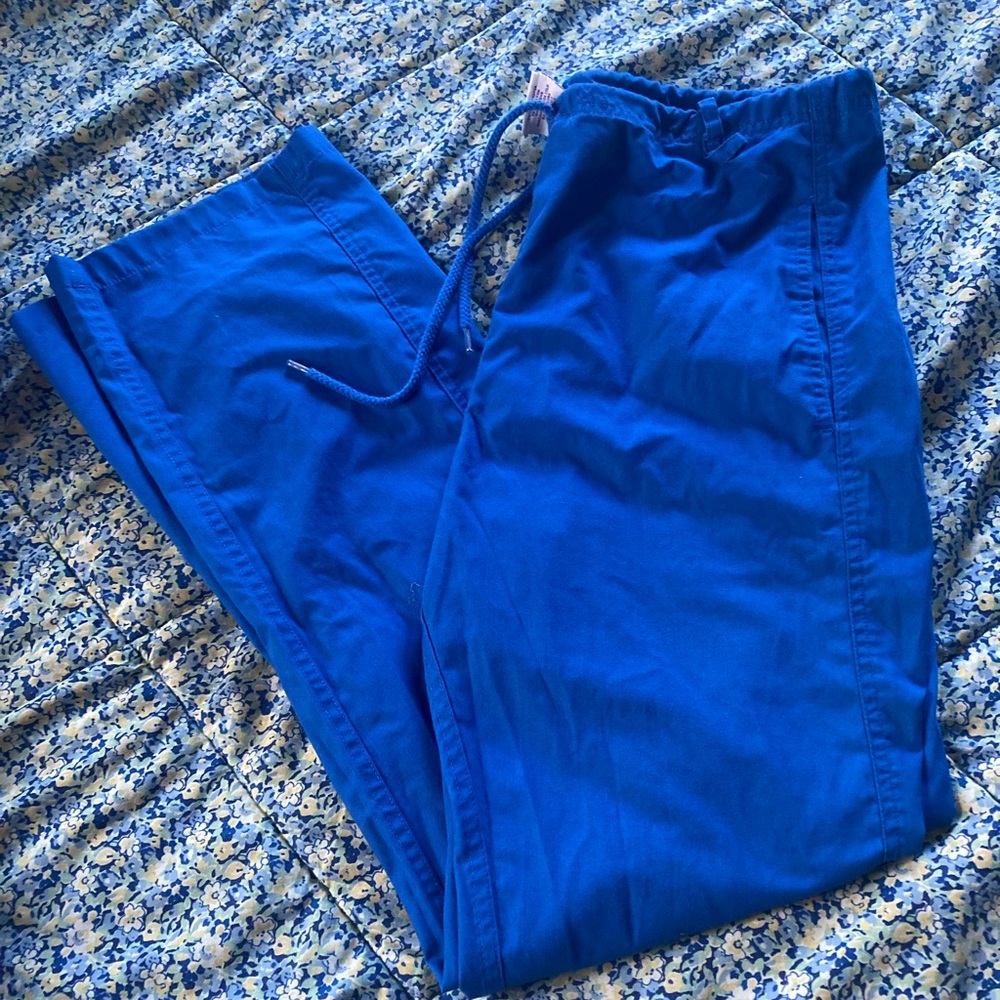 Scrub pants